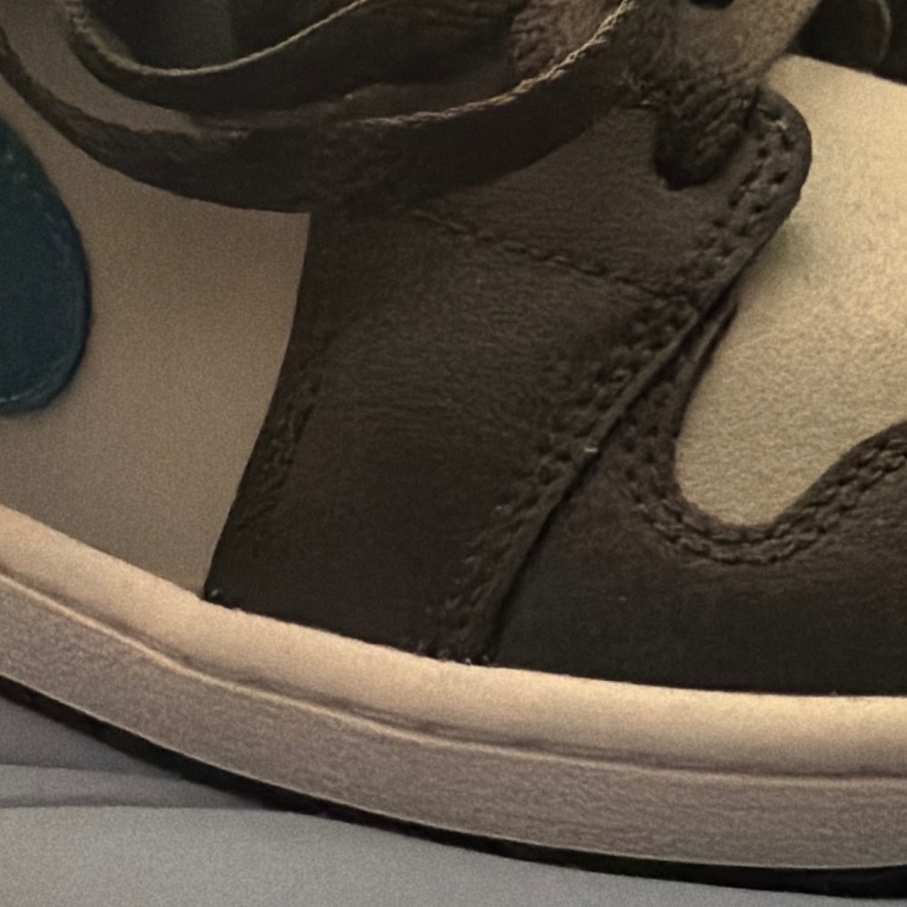 Jordan’s Women’s 10.5 US